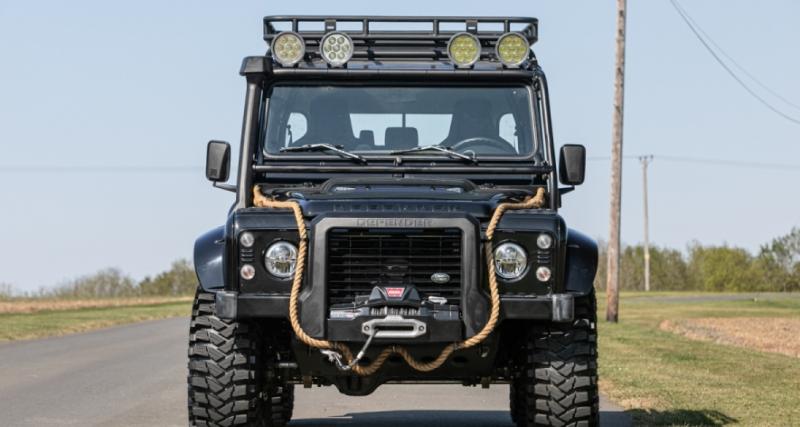 Land Rover Defender “Spectre” : pour jouer les méchants contre James Bond ! - À vendre aux enchères