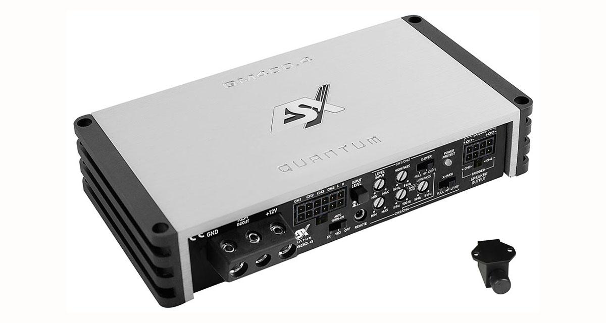 ESX commercialise un mini ampli 4 canaux puissant, compact et accessible