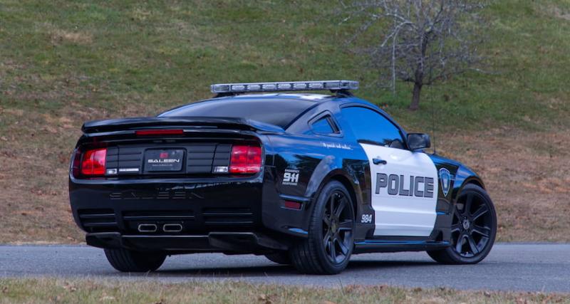 Ford Mustang Saleen “Barricade” Police : un Transformers dans votre garage - Un objet collector 