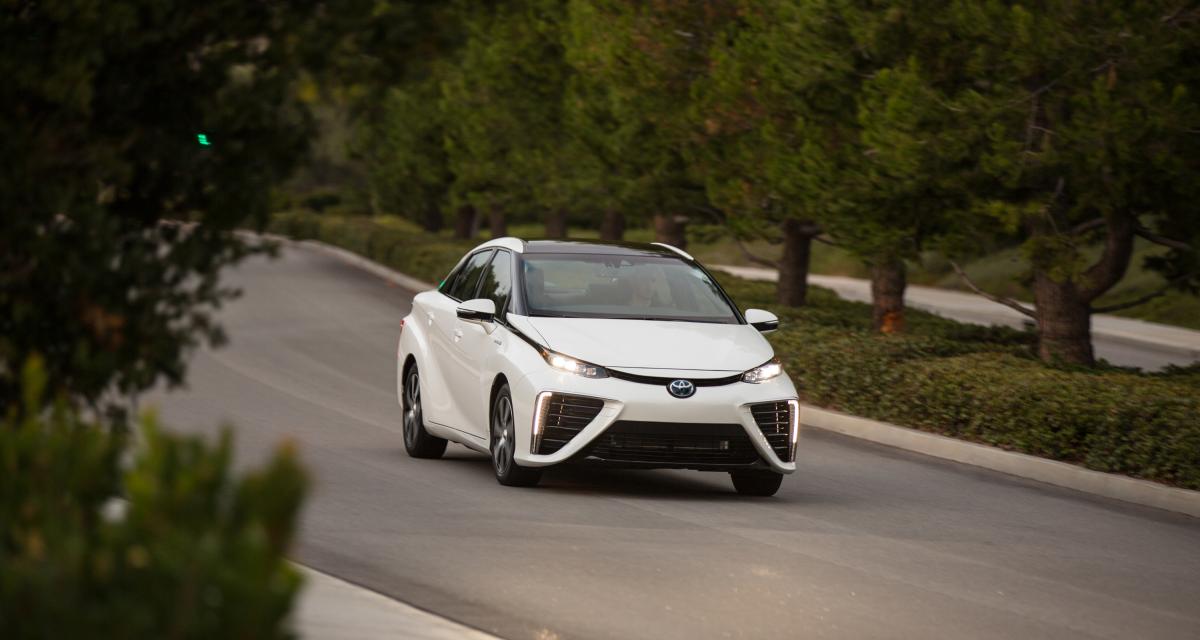 Hyundai, Mazda, Toyota : trois façons de court-circuiter l'électrique à long terme