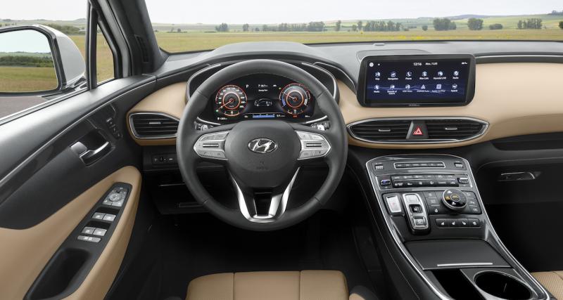 Hyundai Santa Fe restylé (2020) : le SUV coréen passe à l’hybride - SUV High-tech et plus adaptable