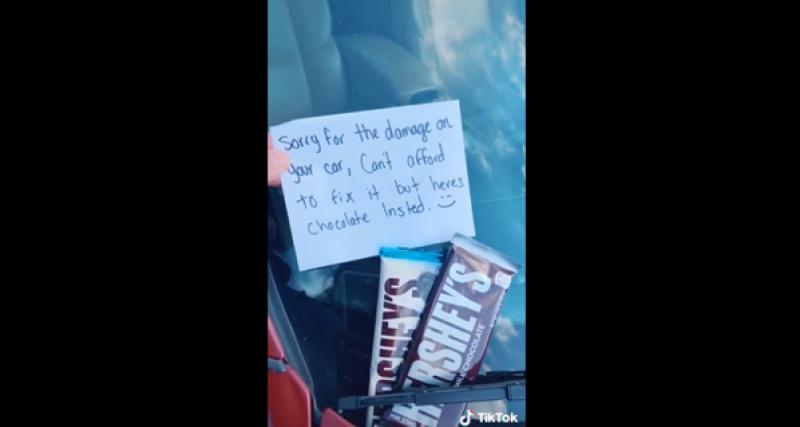  - L’automobiliste percute une voiture et fuit en laissant du chocolat sur le pare-brise (vidéo)
