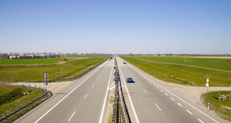  - Les autoroutes bientôt limitées à 110 km/h : mesure polémique ?
