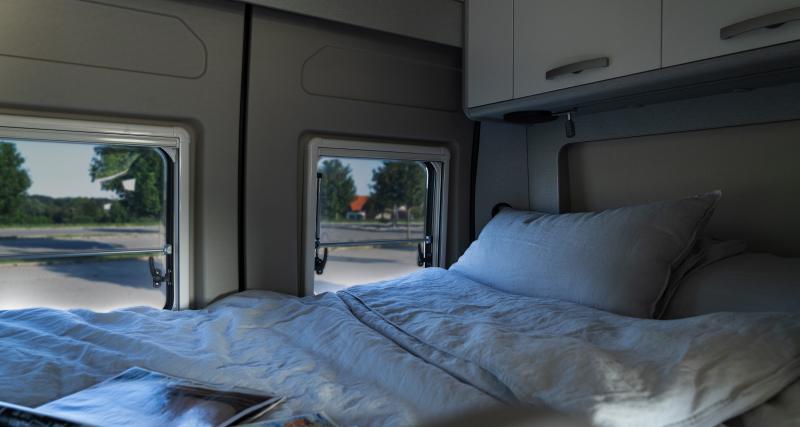 Camping-car Hymer Free 540 Blue Evolution : le loisir en grand, l'évasion en bleu - Jusqu'à 4 couchages