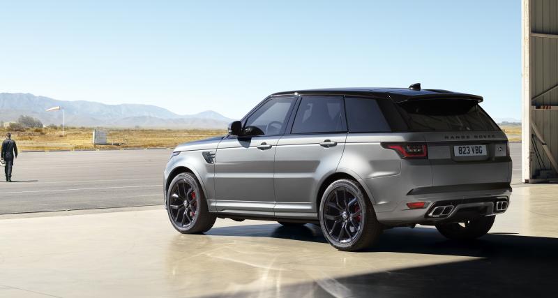 Range Rover : déferlement de séries limitées inédites pour le SUV de luxe - Range Rover Sport SVR Carbon Edition
