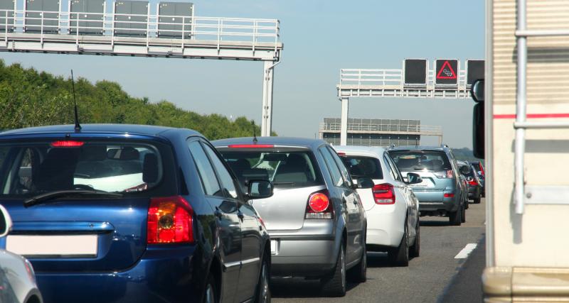 Rouler trop lentement sur l’autoroute : quel est le montant de l’amende ? - Photo d'illustration