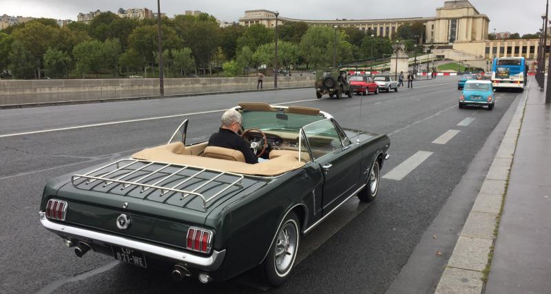 13ème Traversée de Paris estivale : une édition pluvieuse mais heureuse - Ford Mustang 289 ci cabriolet de 1965