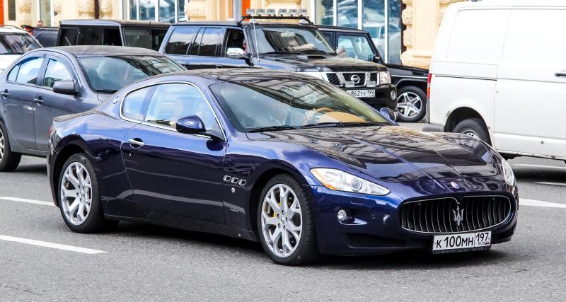  - Il trace à 216 km/h en Maserati : permis sucré, voiture saisie et grosse amende