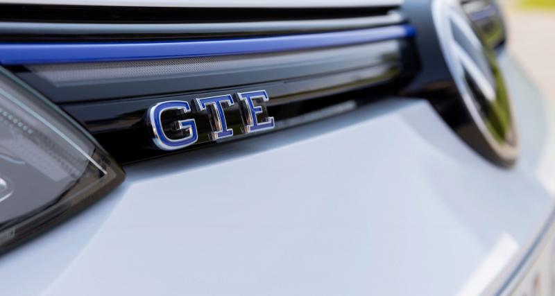 A fond de compteur : il pousse sa Volkswagen Golf 8 GTE à 230 km/h sur l’autobahn - La Golf 8 GTE a été dévoilée en 2019