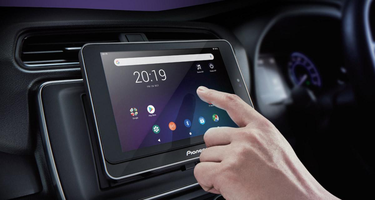 Pioneer innove avec un nouveau système multimédia basé sur une tablette  Android