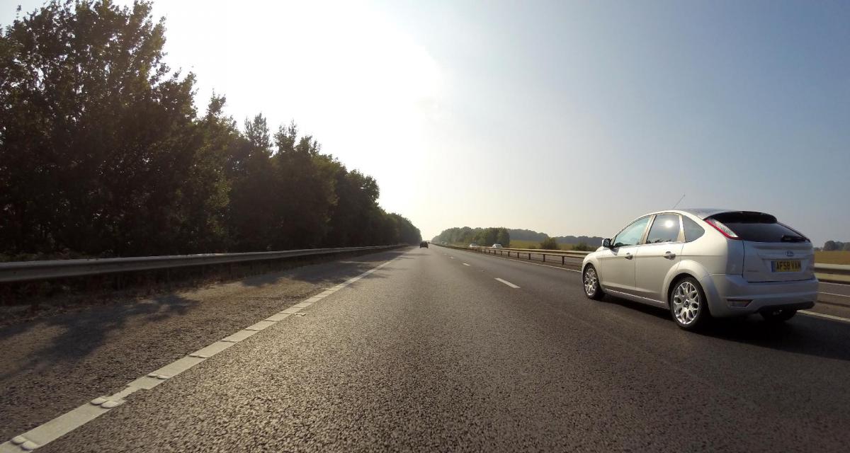 Flashé pour un excès de vitesse avec son bracelet électronique : direction la prison