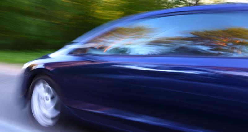  - 154 km/h au volant d’une Renault Clio : sanctions en pagaille pour ce jeune conducteur