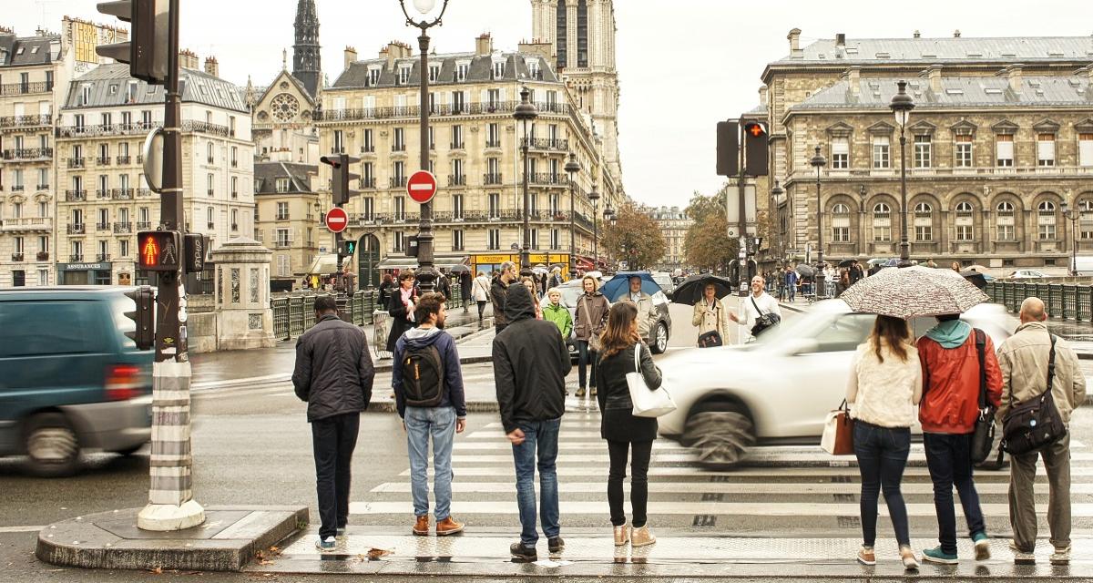 Vitesse dans Paris réduite à 30 km/h : « C'est insensé, incompréhensible et même dangereux »