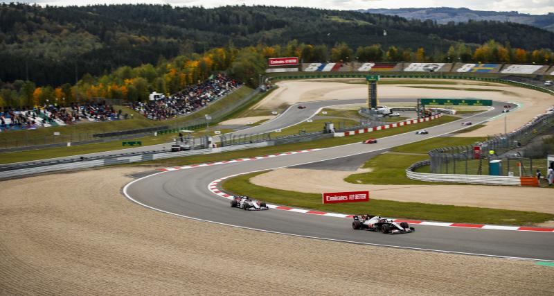 Grand Prix du Portugal 2021 - Photo d'illustration - Lewis Hamilton dans les bras de Valtteri Bottas