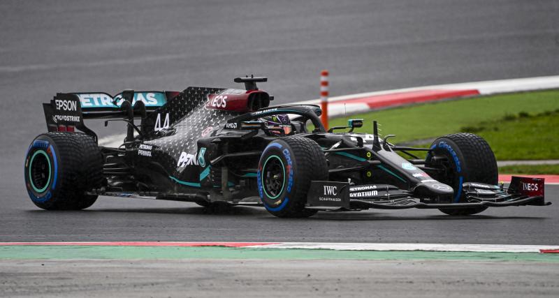  - Grand Prix de Turquie de F1 : le dépassement d'Hamilton sur Perez en vidéo