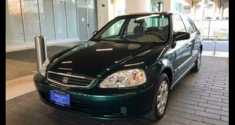  - À vendre : Honda Civic SE (2000) avec seulement 9.200 km au compteur