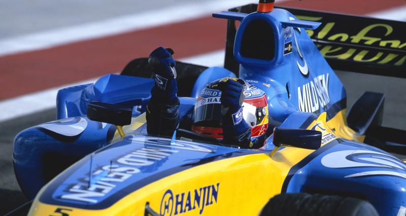 Retour vers le futur pour Fernando Alonso à Abu Dhabi avec la Renault R25 de 2005 - Fernando Alonso au Grand Prix de France 2005 au volant de la Renault R25