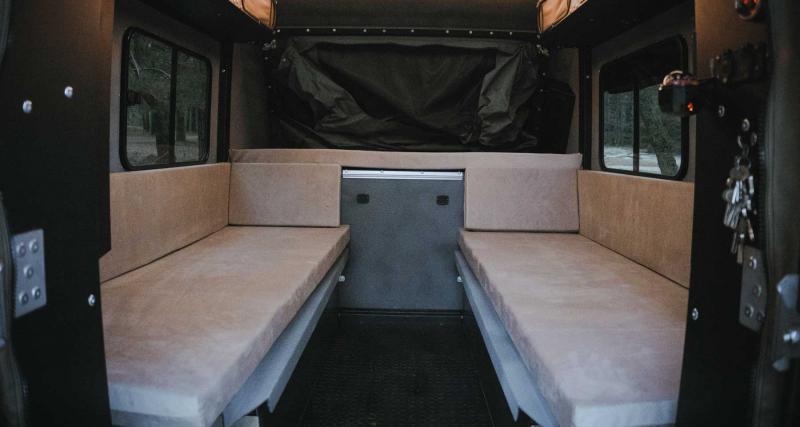 La mini caravane de John Rambo a un nom : Crawler TRC 428 Nordic - Forrest Gump