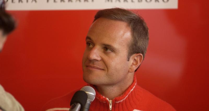  - VIDEO. L’ancien pilote de F1 Rubens Barrichello attaqué en pleine séance de pilotage sur simulateur