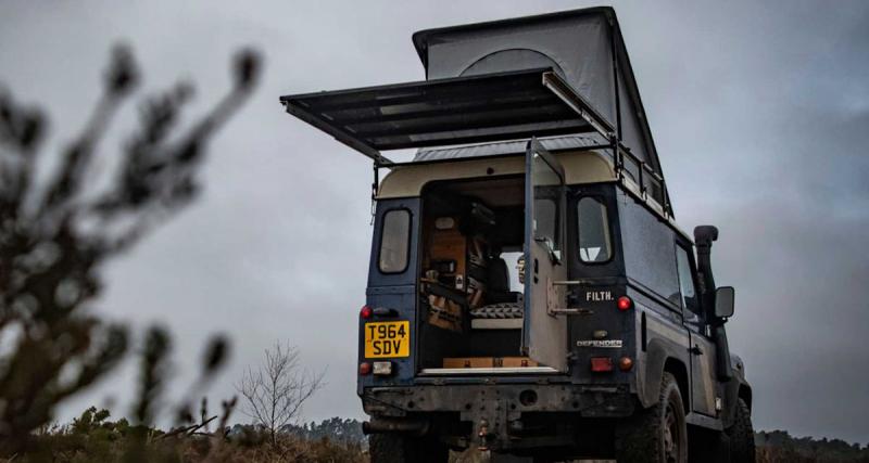  - Le Land Rover Defender transformé en camping-car de l’extrême grâce à Felix Collier
