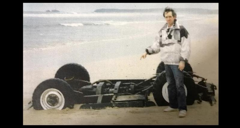 La carcasse d’un 4x4 noyé en 1990 refait surface sur une plage britannique - C’est sûr, il ne roulera plus