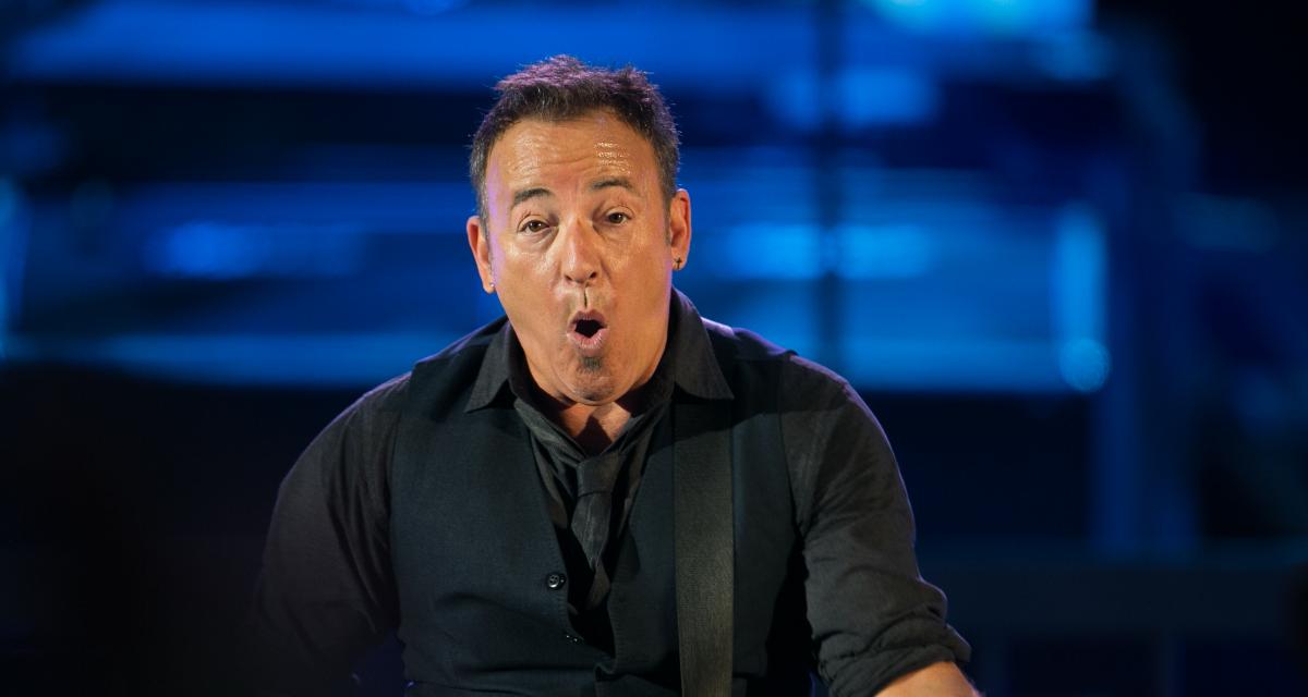 Bruce Springsteen arrêté pour conduite imprudente et en état d'ébriété, Jeep suspend la diffusion de sa publicité