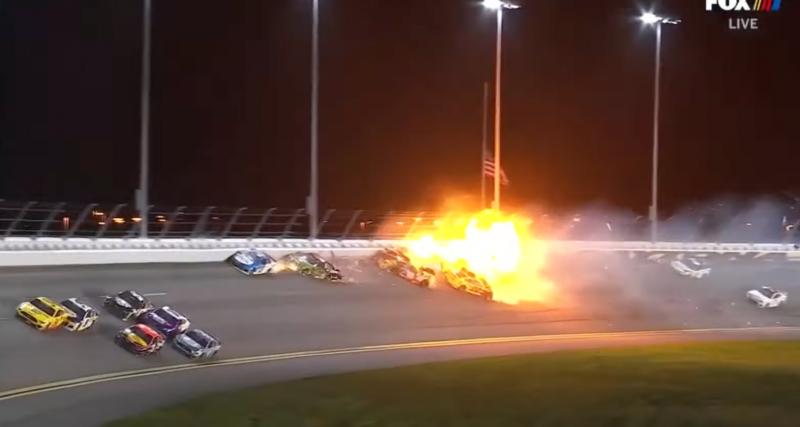 Le Nascar est un sport vraiment très dangereux, nouvelle preuve avec cet accident lors des 500 miles de Daytona