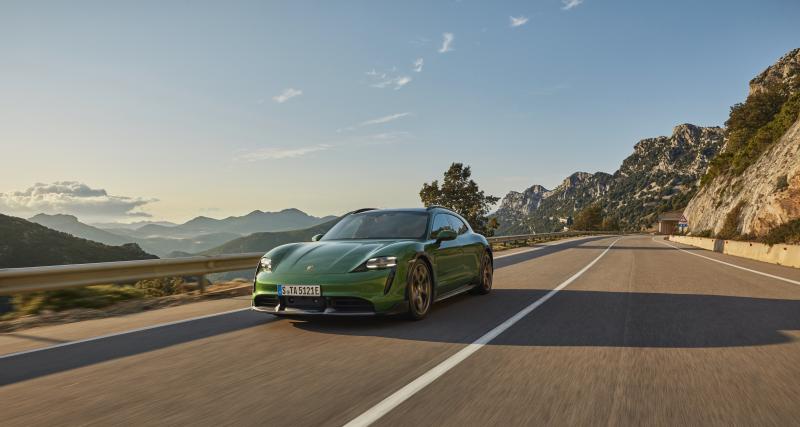  - Nouvelle Porsche Taycan Cross Turismo (2021) : la sportive électrique passe au break !