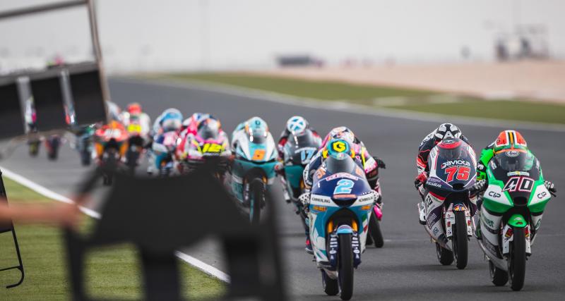  - GP du Qatar de Moto 3 : le départ de la course en vidéo
