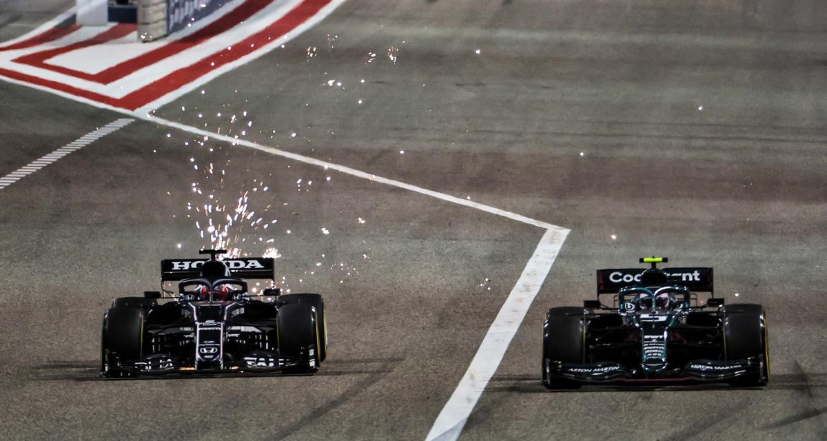 Tsunoda (à gauche) dépasse Vettel | F1 GP Bahrein 2021