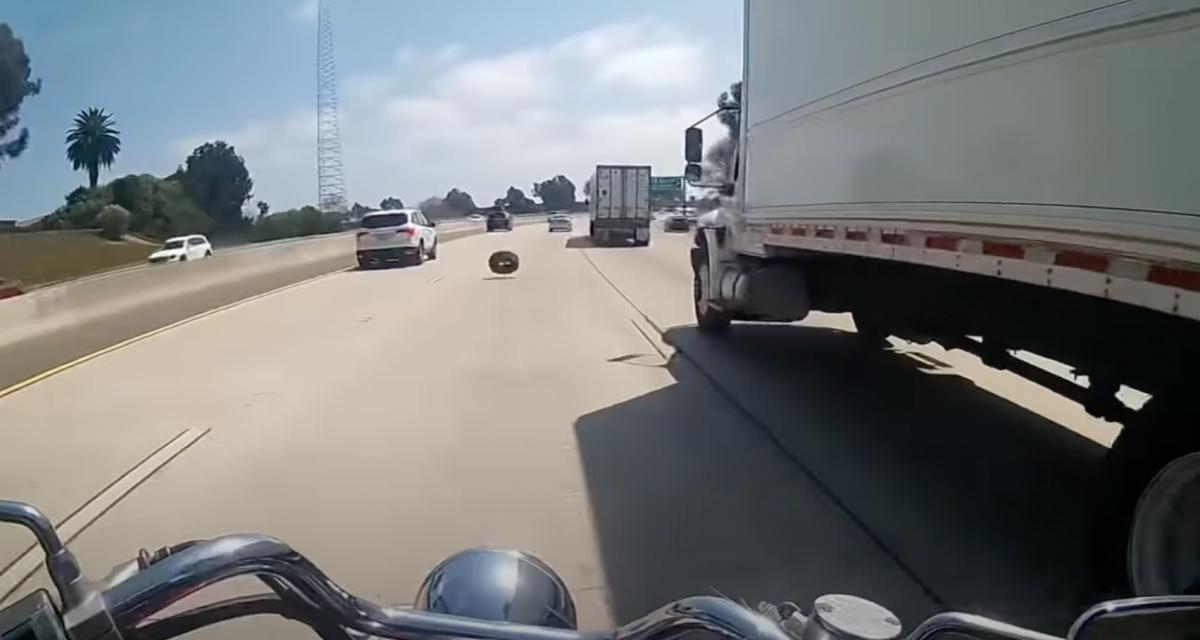 VIDEO - Ce motard a eu très très chaud à cause d'une mauvaise blague
