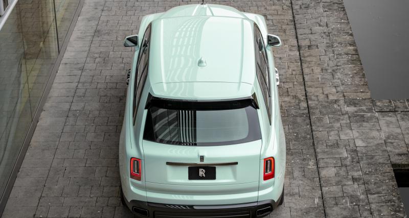 Trois Rolls-Royce ultra-personnalisées pour le Salon de Shanghai 2021 - Cullinan Black Badge Mid-Century Modern