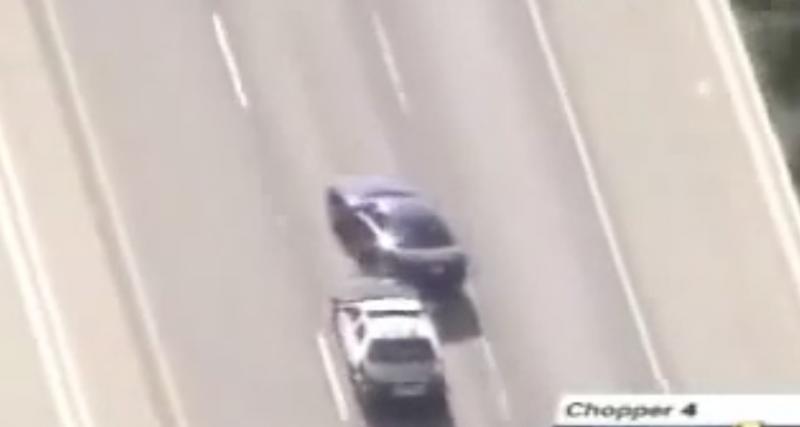  - VIDEO - Malgré toutes leurs tentatives, ce chauffard continue de fuir la police