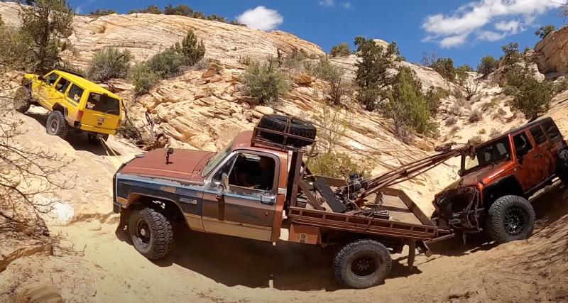  - VIDEO - Admirez ce sauvetage impressionnant d’une Jeep coincée au fond d’un canyon