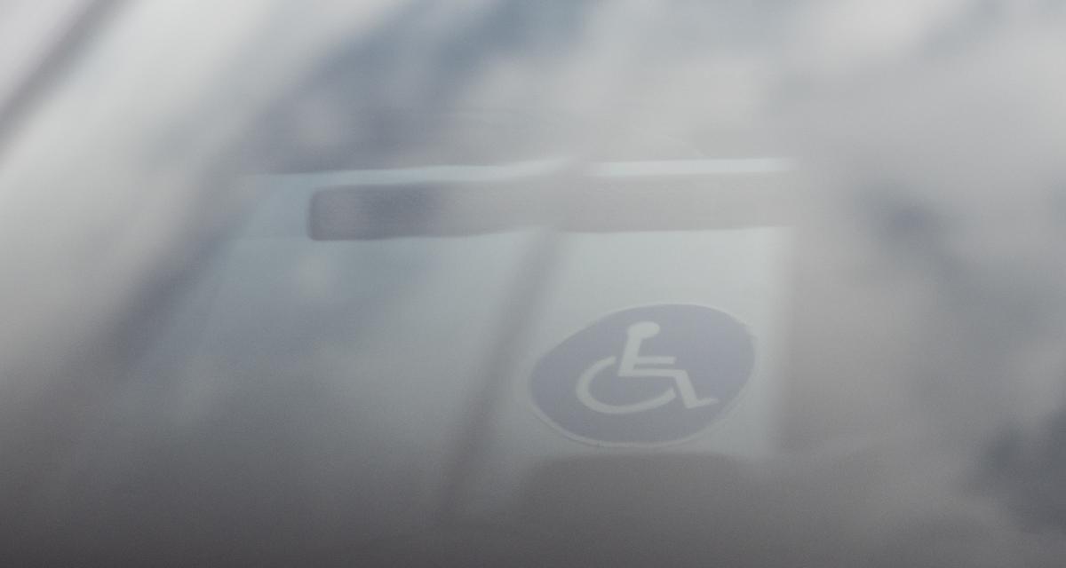 Le saviez-vous : le stationnement gratuit dans Paris des conducteurs handicapés n'est plus aussi simple