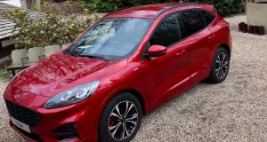 Essai du nouveau Ford Kuga full hybrid : les points forts qui pourraient vous séduire