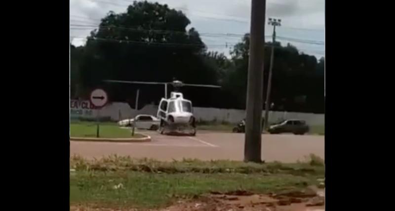  - VIDEO - Cet hélicoptère était manifestement garé trop près de la route