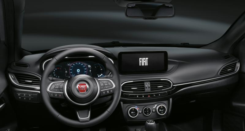 Fiat Tipo Sport (2021) : la Dacia Sandero italienne prend du galon - Fiat Tipo Sport (2021)
