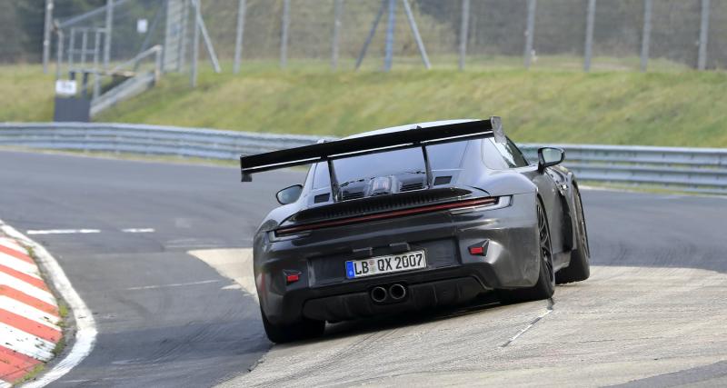 Porsche 992 GT3 RS (2022) : la pistarde allemande s’annonce détonante - La future Porsche 992 GT3 RS (2022)