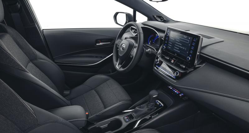 Toyota Corolla JBL Edition (2021) : une ode au son de qualité en série limitée - Toyota Corolla JBL Edition (2021)