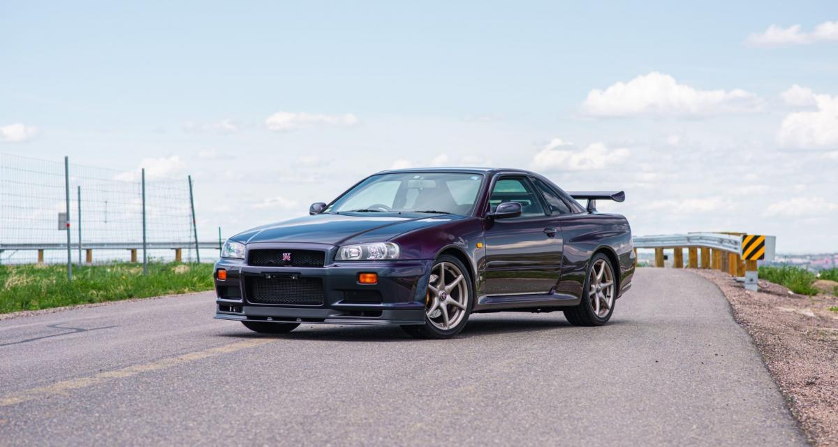 Nissan Skyline R34 GT-R “Midnight Purple”