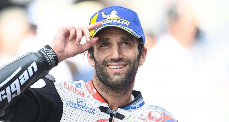  - Johann Zarco s'essaie au saut en parachute pendant ses vacances