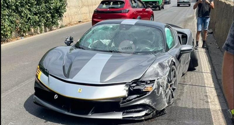  - Une Ferrari SF90 Stradale se crashe sévèrement en Italie dans un accident de la route