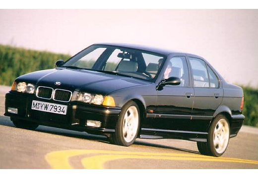 BMW M3 E36 M3 3.0 4 portes