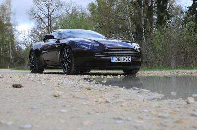Essai Aston Martin DB11 V8