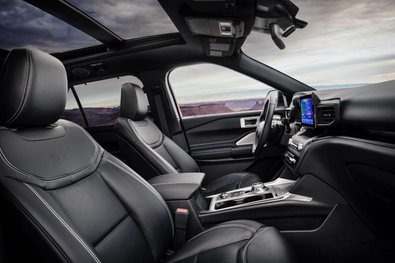 Album Photo Ford Explorer St Les Photos Officielles Du Suv Sportif Autonews