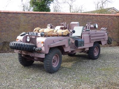 Land Rover Series 2A Pink Panther | les photos du SAS de l’armée anglaise