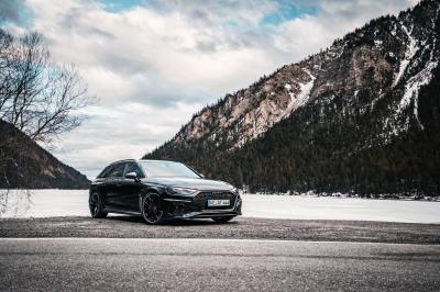 Audi RS4 par ABT Sportsline | Les photos du break sportif de 530 ch