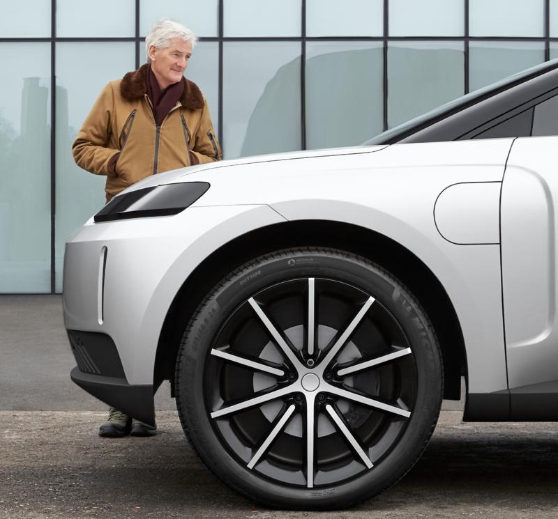 Album photo - Dyson N526 | Les photos du SUV électrique qui ne verra ...