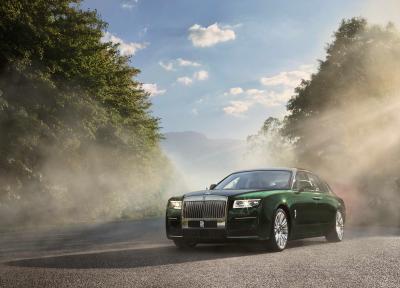 Rolls-Royce Ghost Extended | Les photos de la limousine allongée